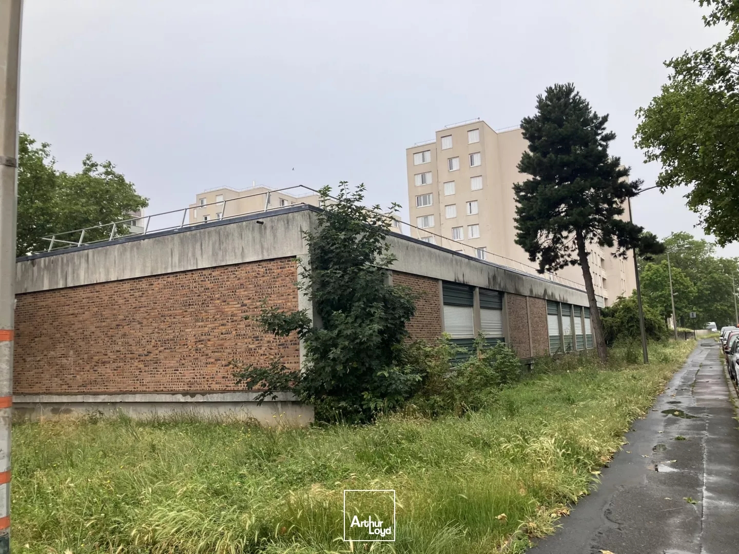 Bureaux à vendre - 1109m2 - Garges-Lès-Gonesse (95140)