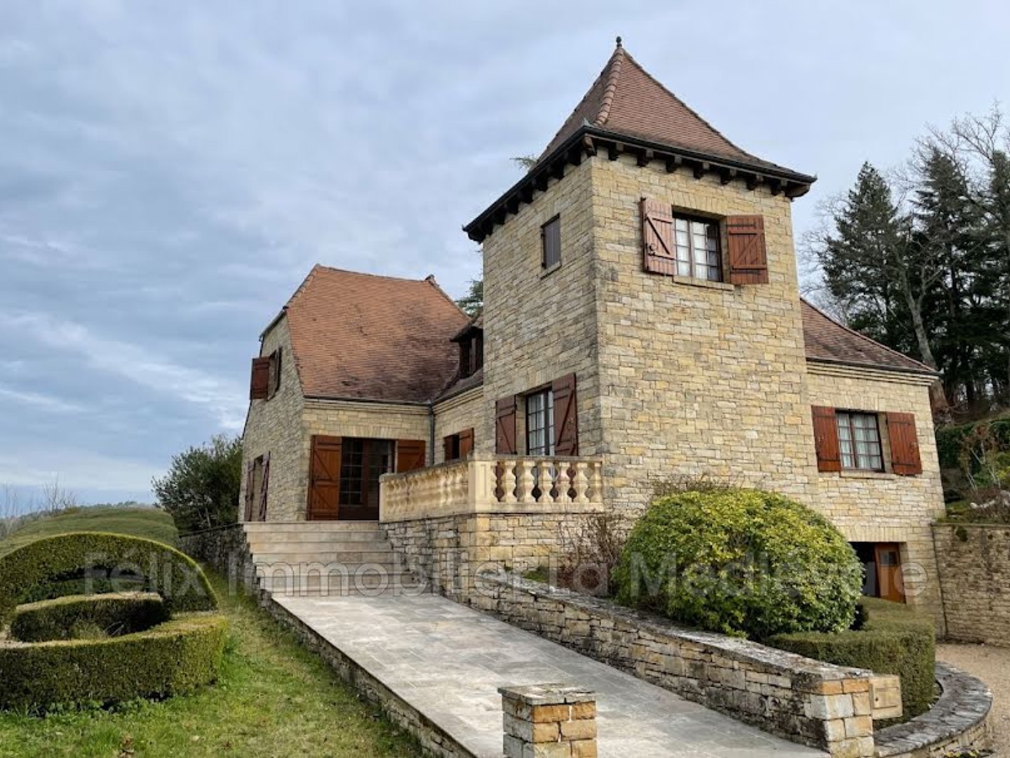 Maison 7 pièces 144 m²