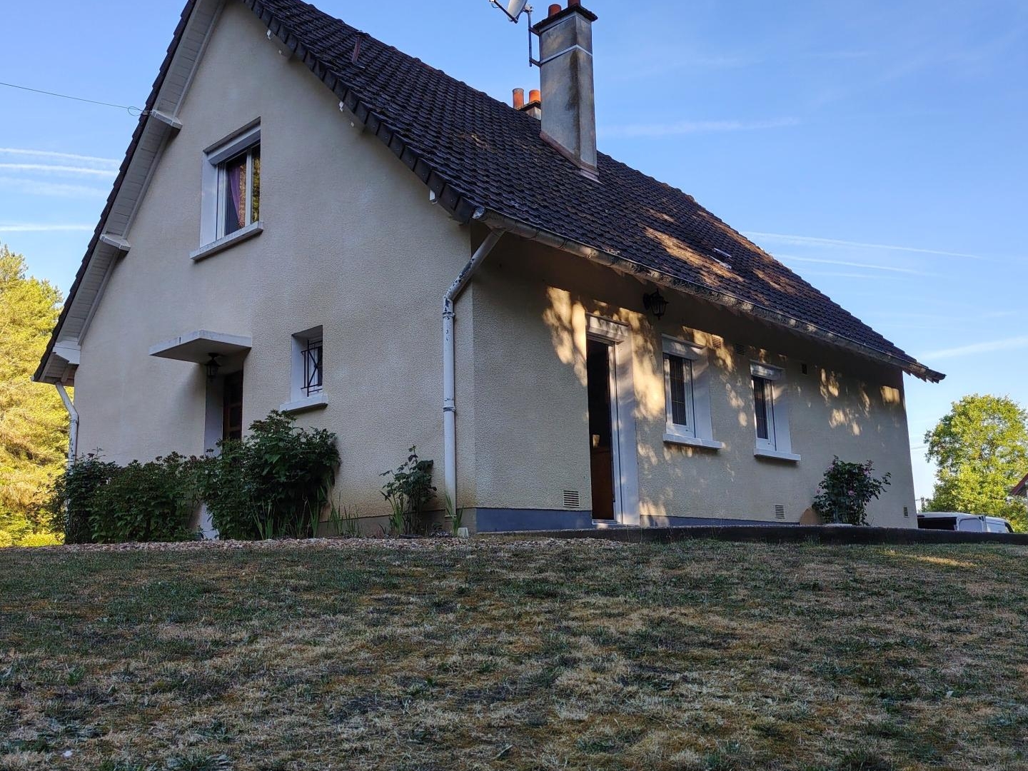 Maison habitable de plain pied au calme