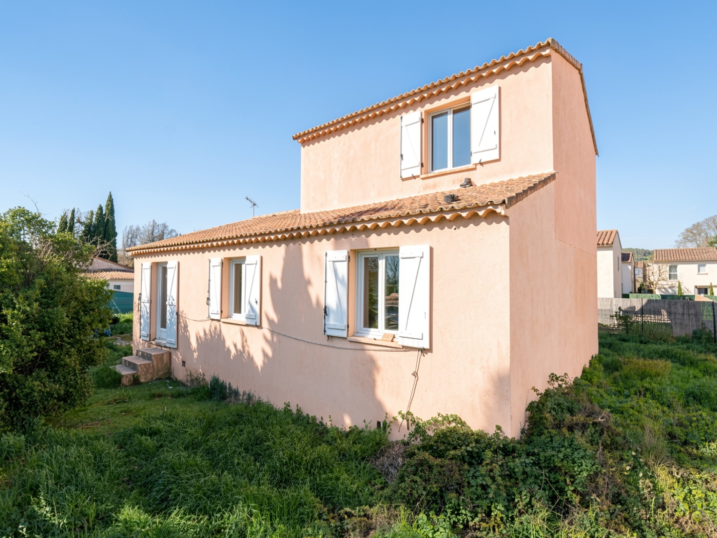 Maison à vendre - 6 pièces - 120m2 - Peyrolles-En-Prov... (13860)