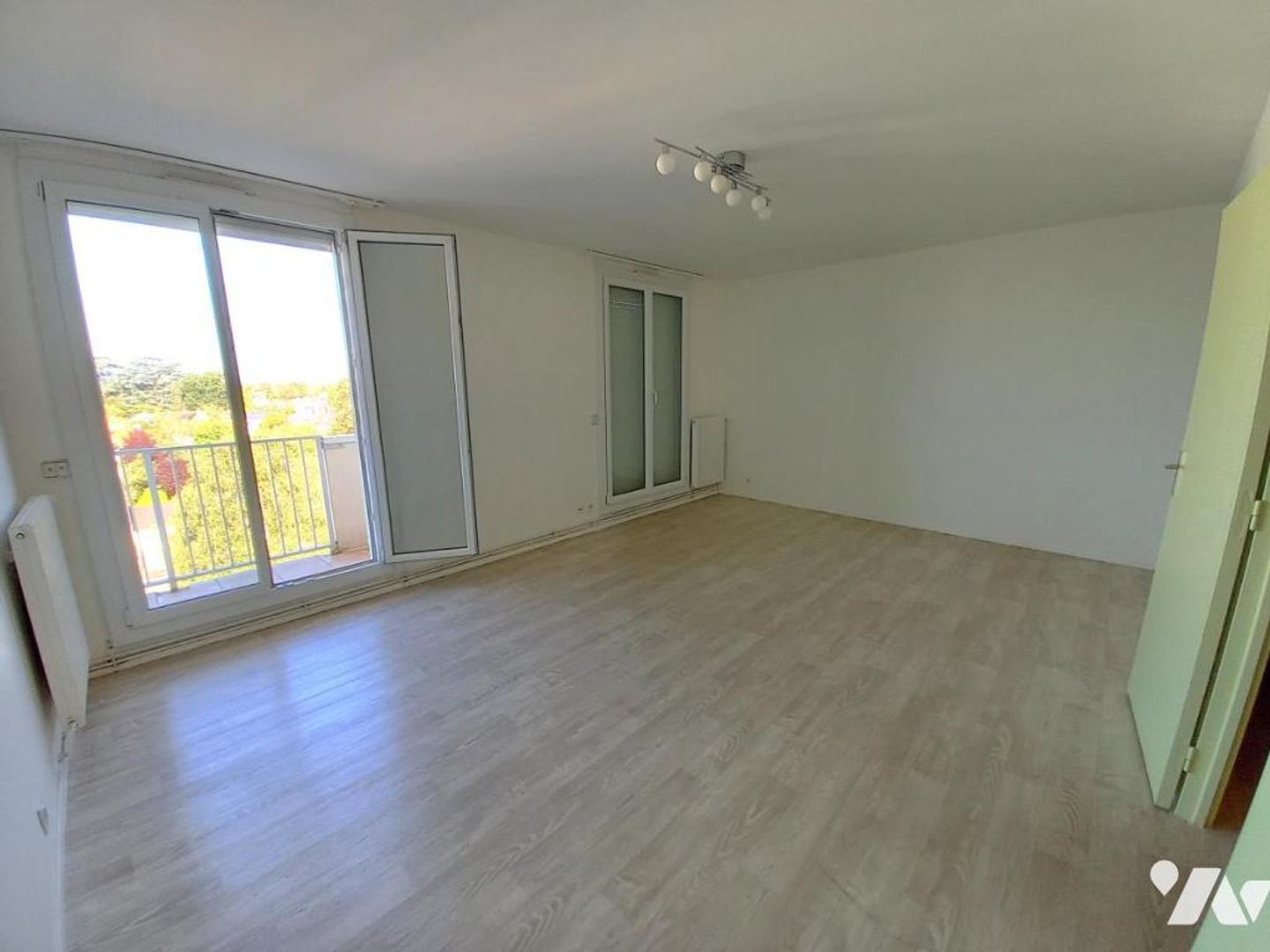 Appartement à vendre - 3 pièces - 70m2 - Saint-Cyr-Sur-Loire (37540)