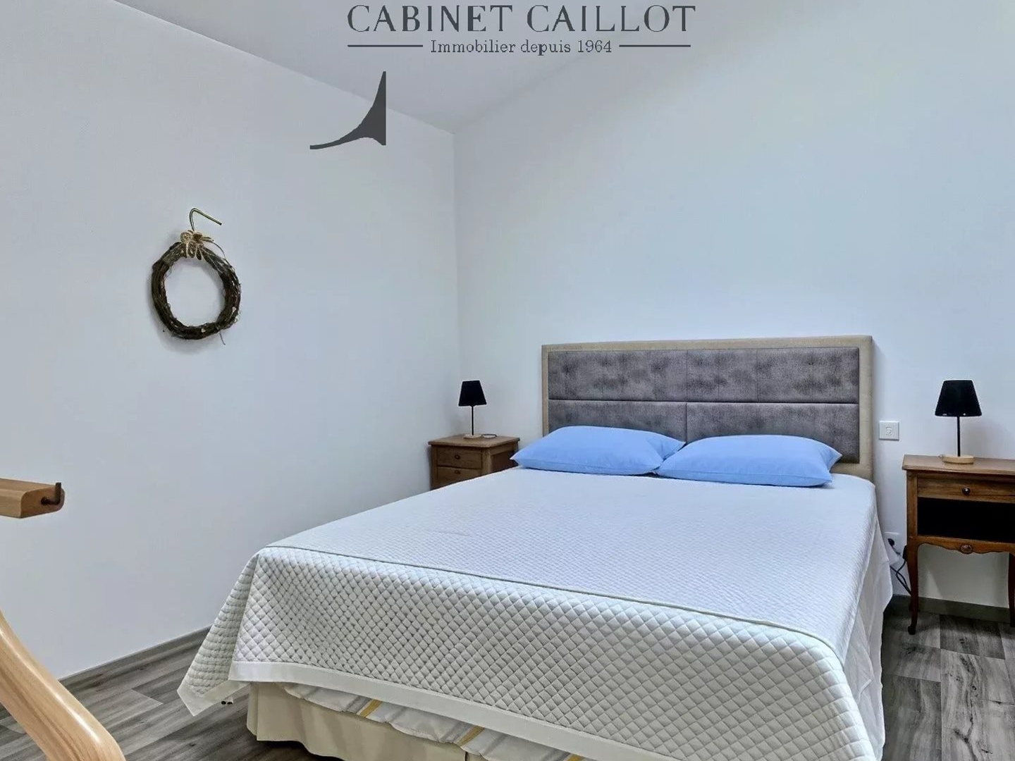 Maison à vendre - 7 pièces - 227m2 - Brives-Sur-Charente (17800)
