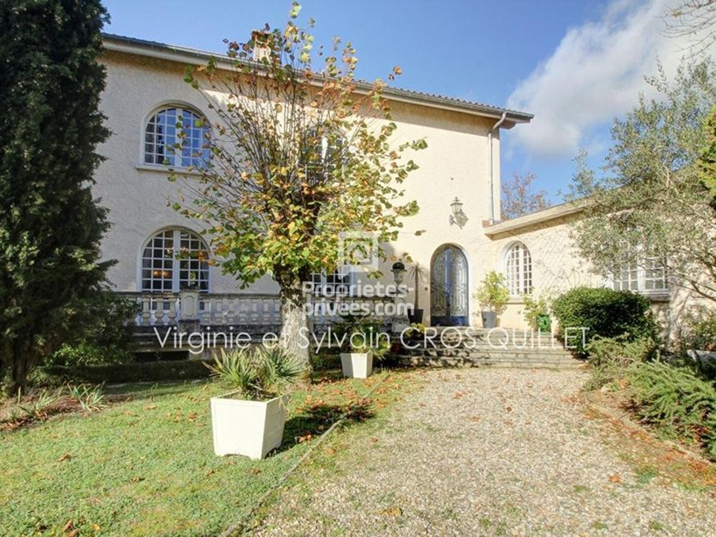 Maison de luxe 8 pièces 215 m²