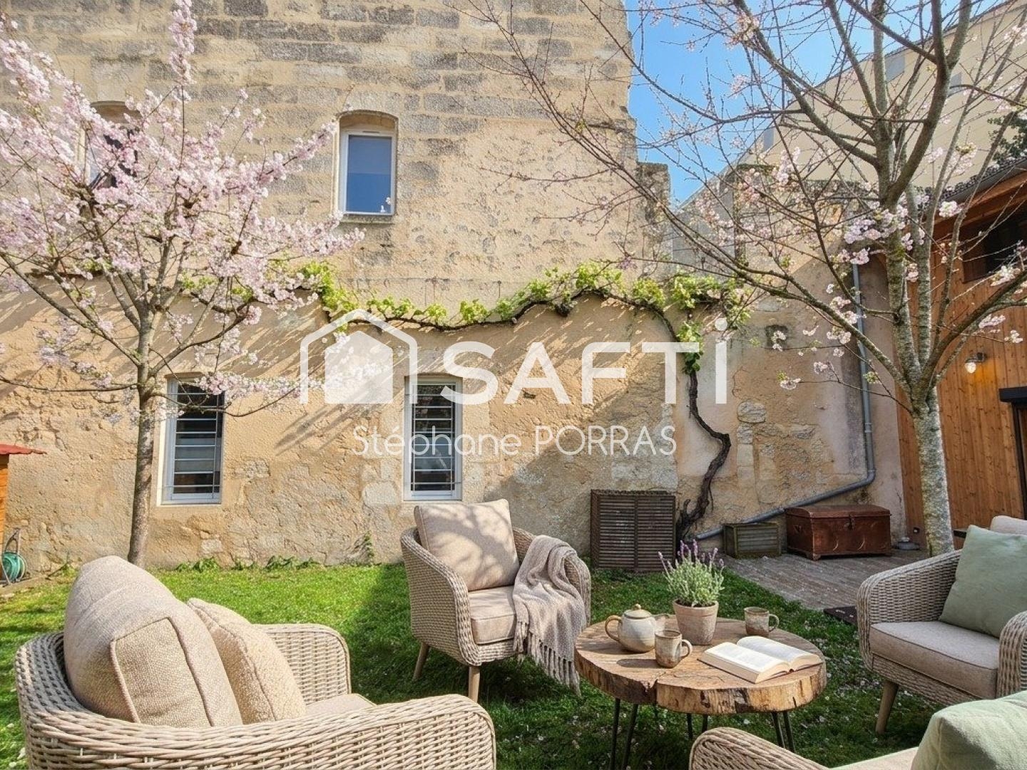 Maison 130m² Bordeaux : jardin, patio, 2 bureaux !