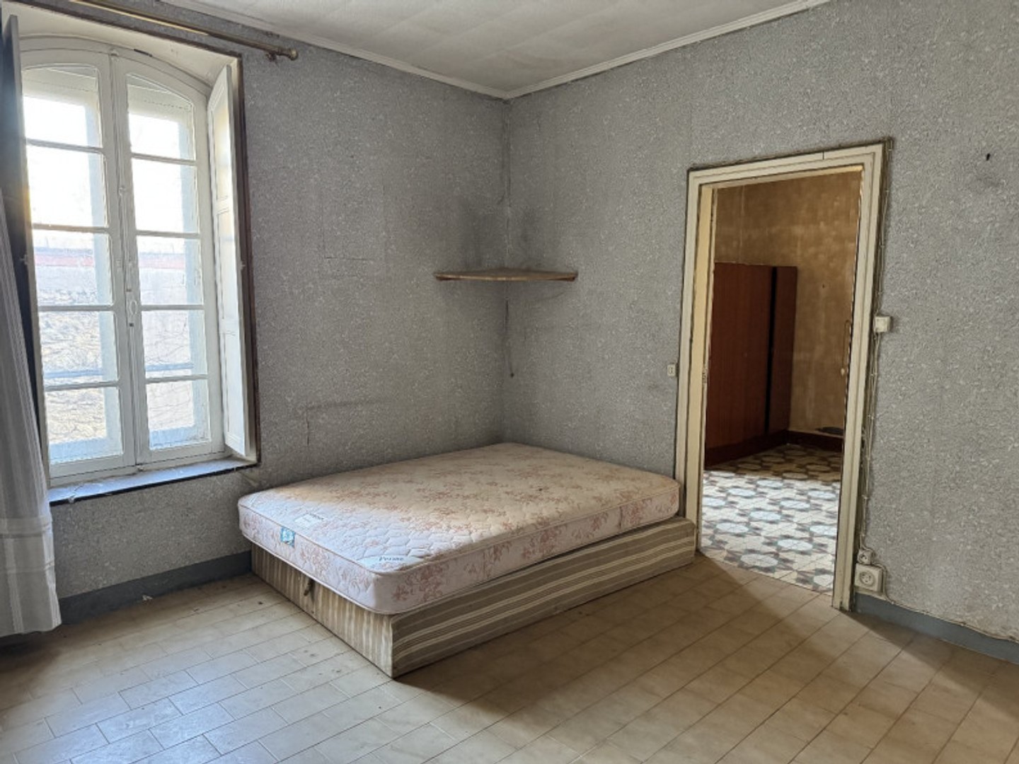 Maison 7 pièces 180 m²