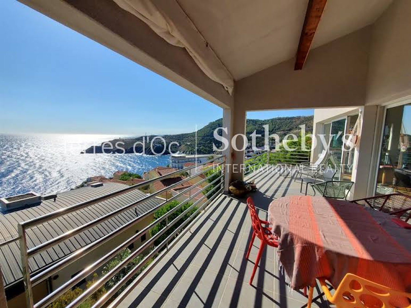 Maison 11 pièces 232 m²