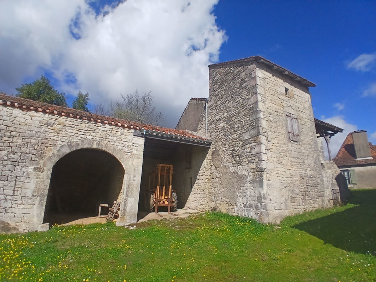 Maison à vendre - 300m2 - Cahors (46000)