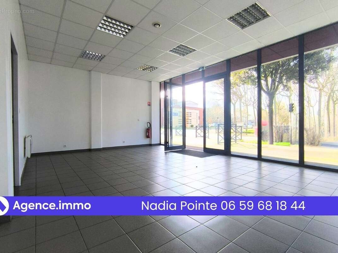 Magasin à vendre - 60m2 - Tarbes (65000)