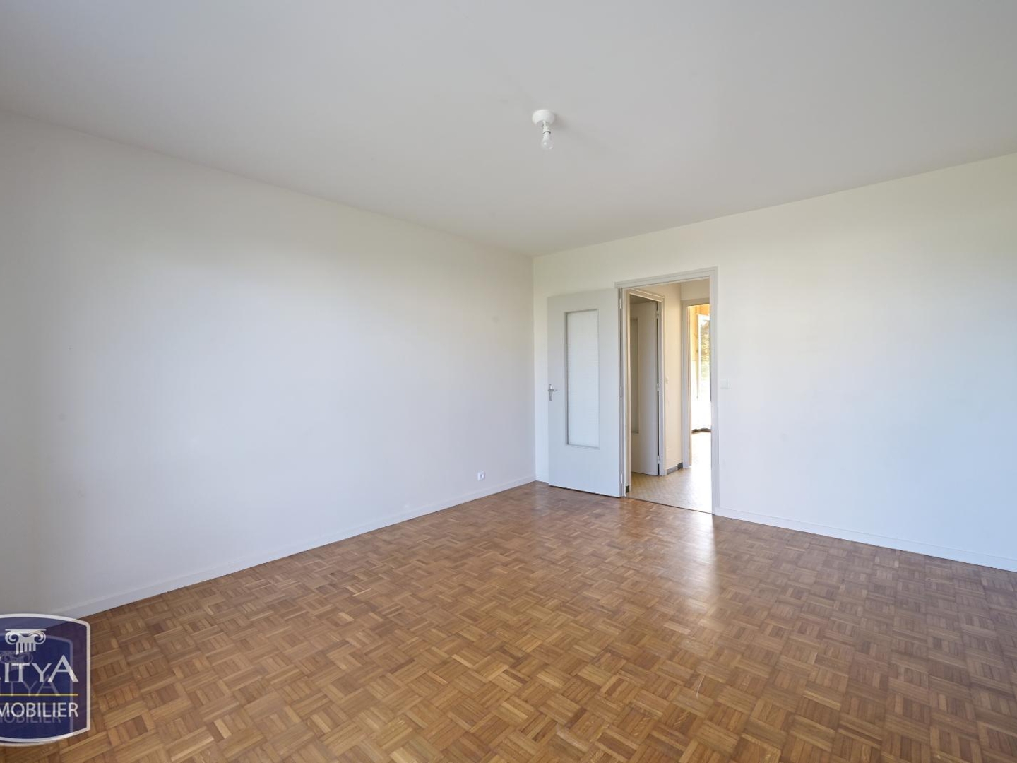 Appartement à vendre - 4 pièces - 80m2 - Saint-Marcellin (38160)