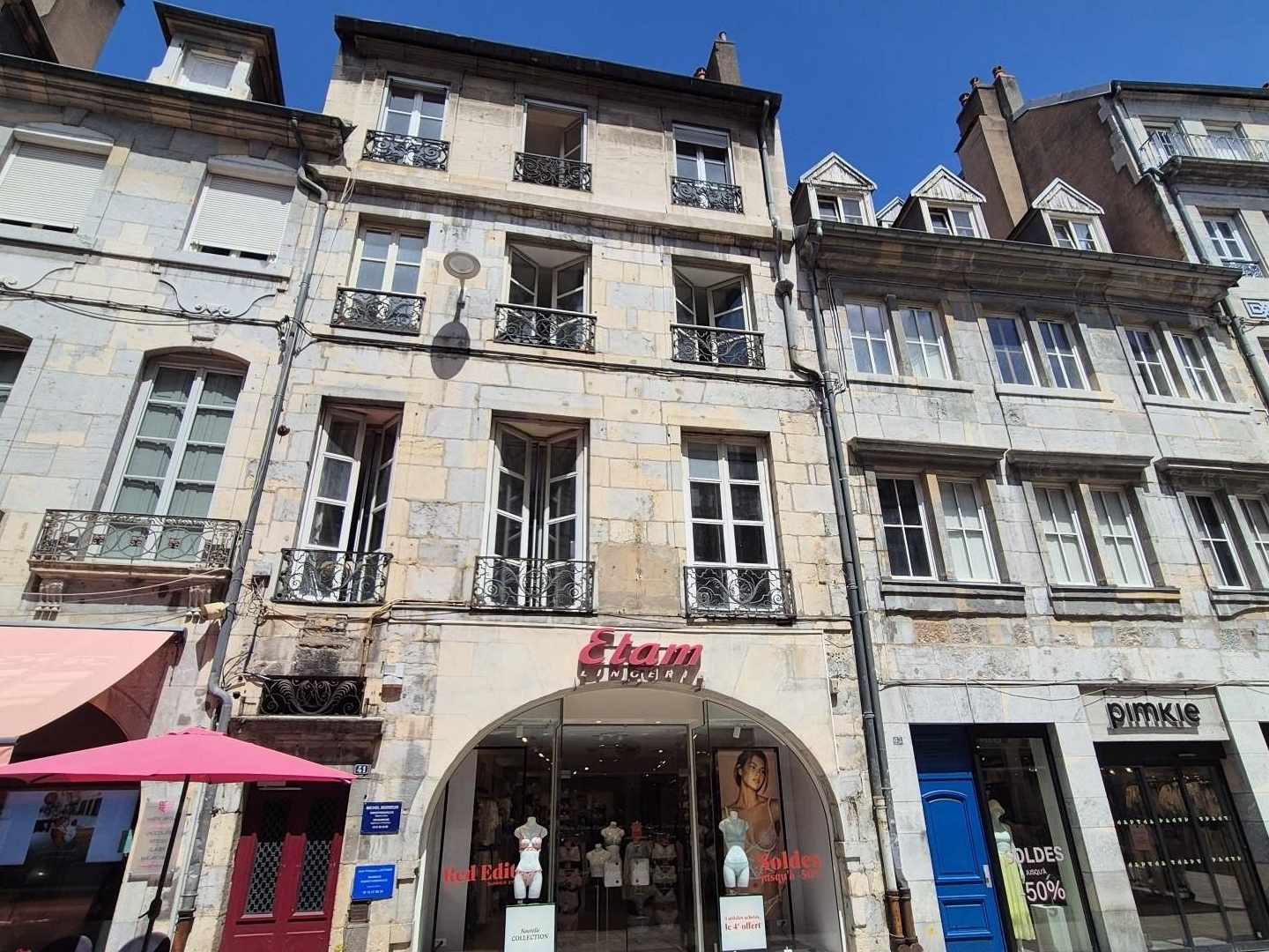 Appartement 5 pièces 111 m²