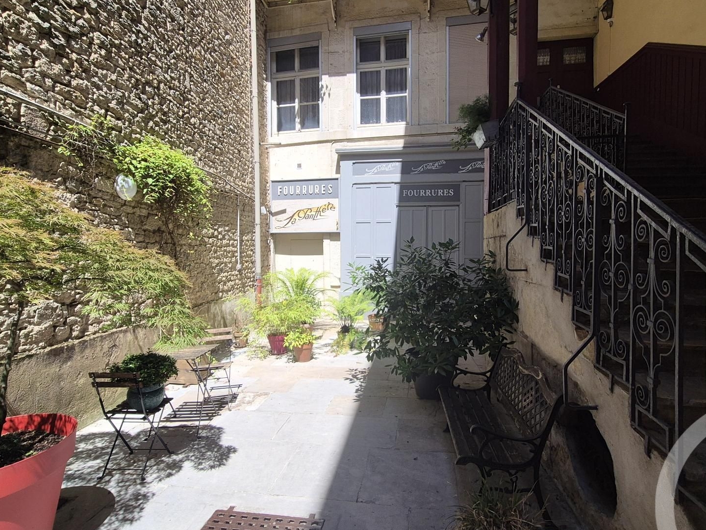 Appartement à vendre - 5 pièces - 111m2 - Besançon (25000)