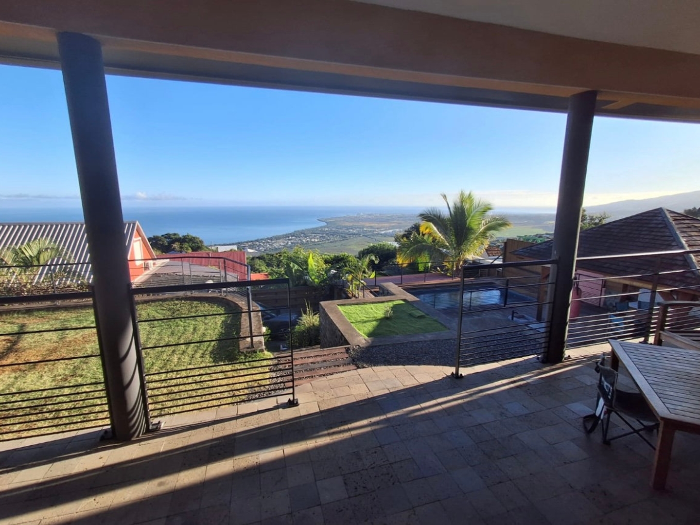Maison à vendre - 6 pièces - 160m2 - Saint-Paul (97460)