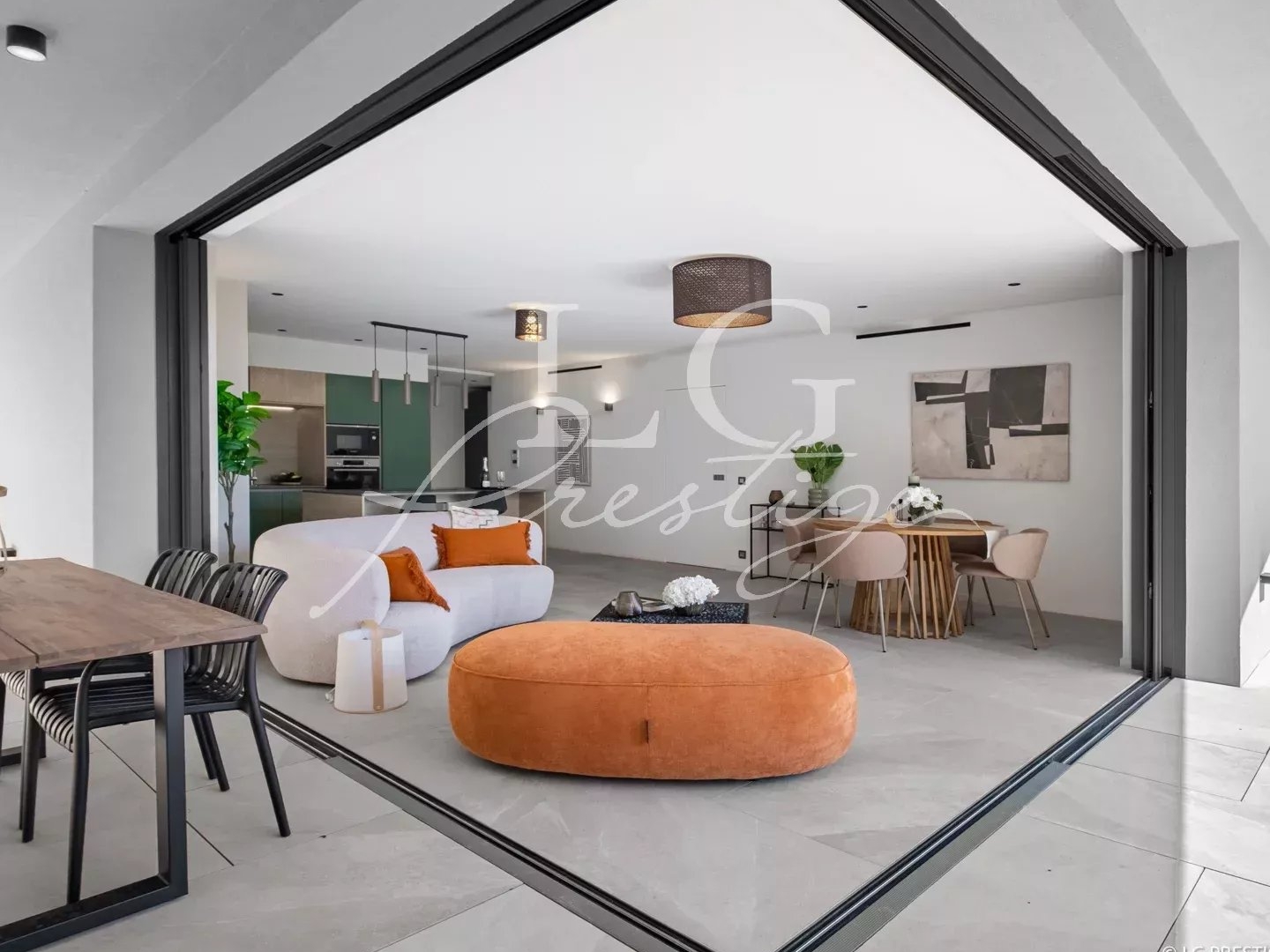 Appartement à vendre - 4 pièces - 103m2 - Mandelieu-La-Napoule (06210)