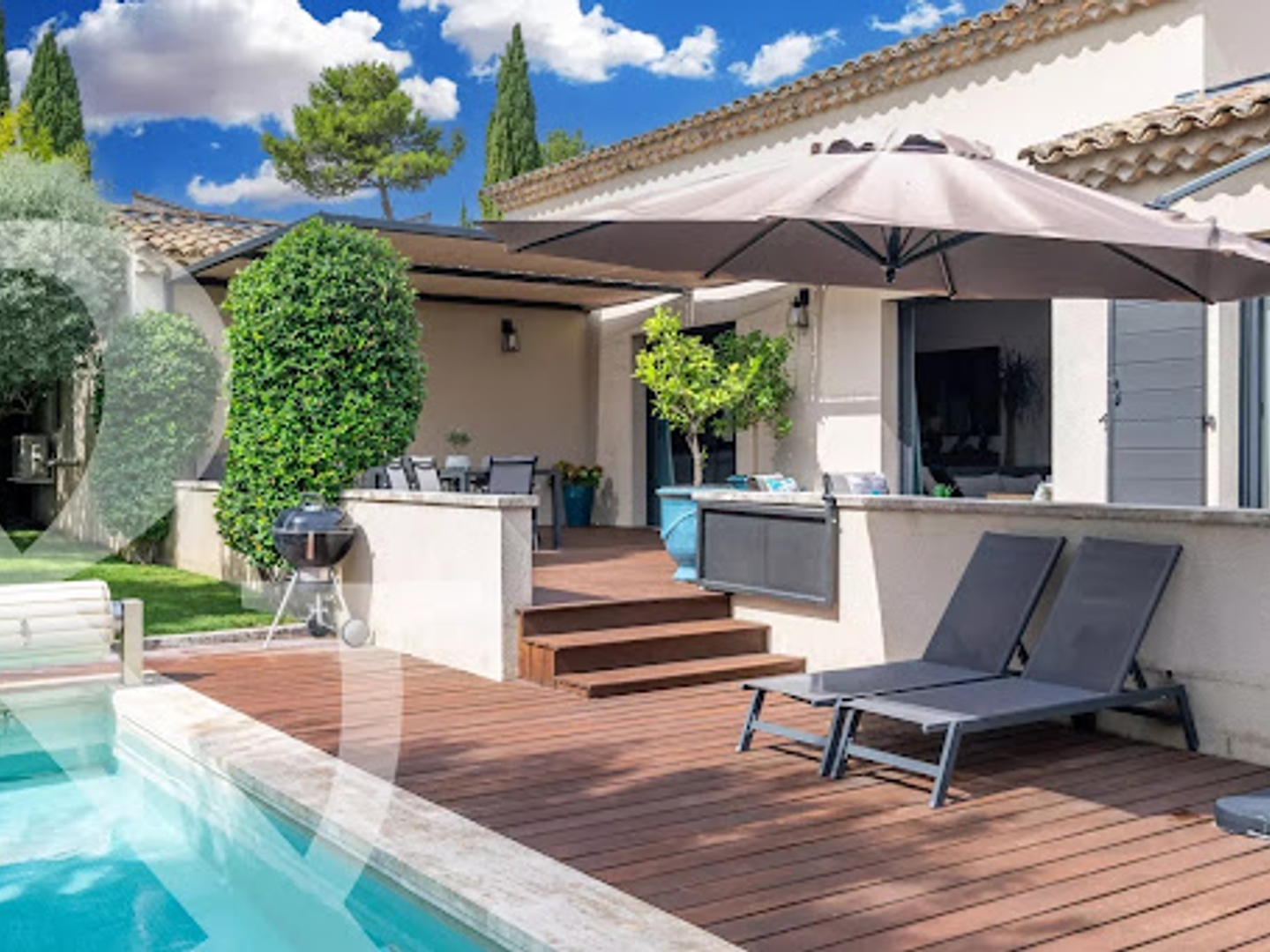 Maison à vendre - 7 pièces - 204m2 - Eygalières (13810)