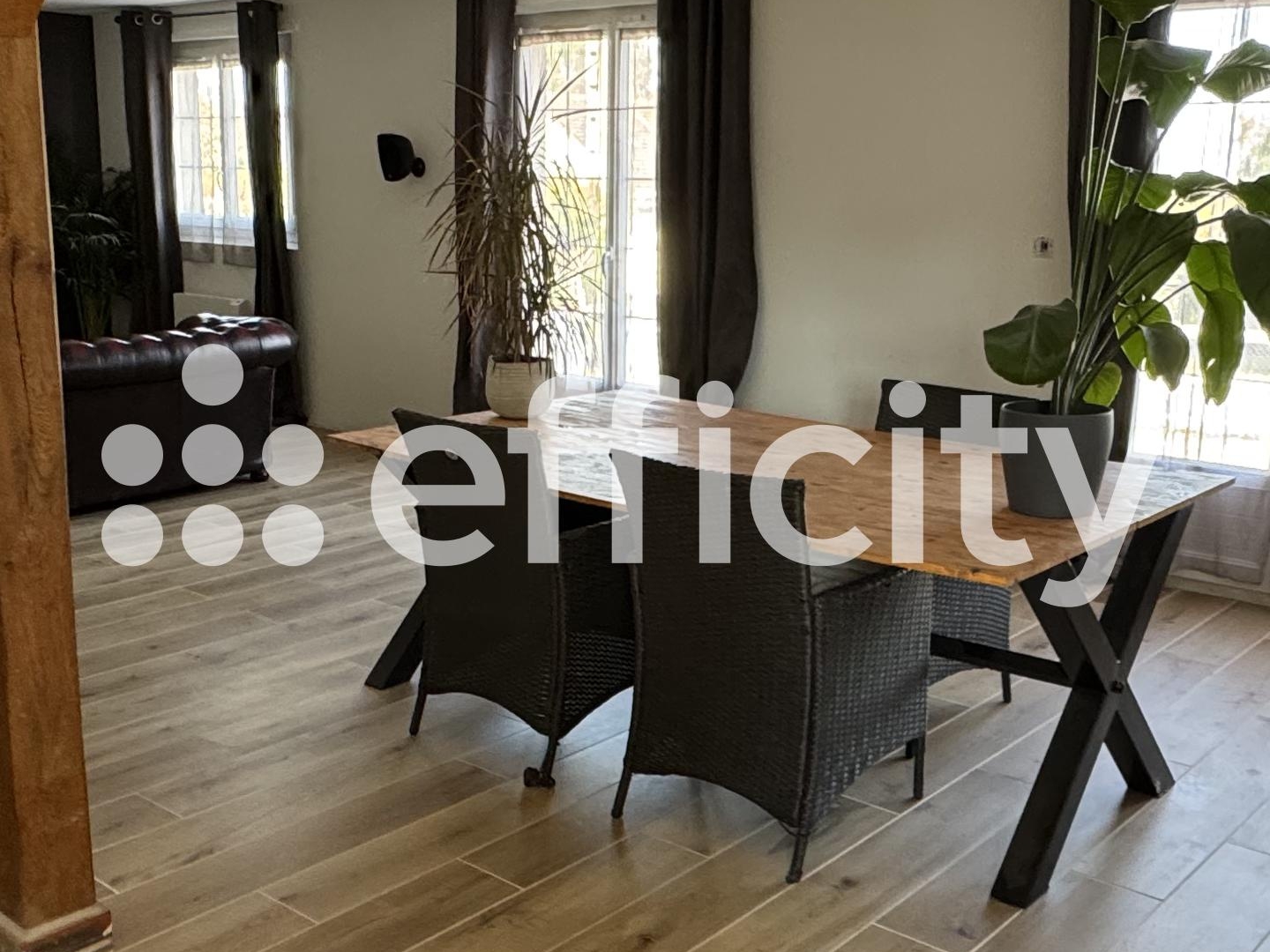 Maison à vendre - 4 pièces - 117m2 - Le Plessis-Grohan (27180)