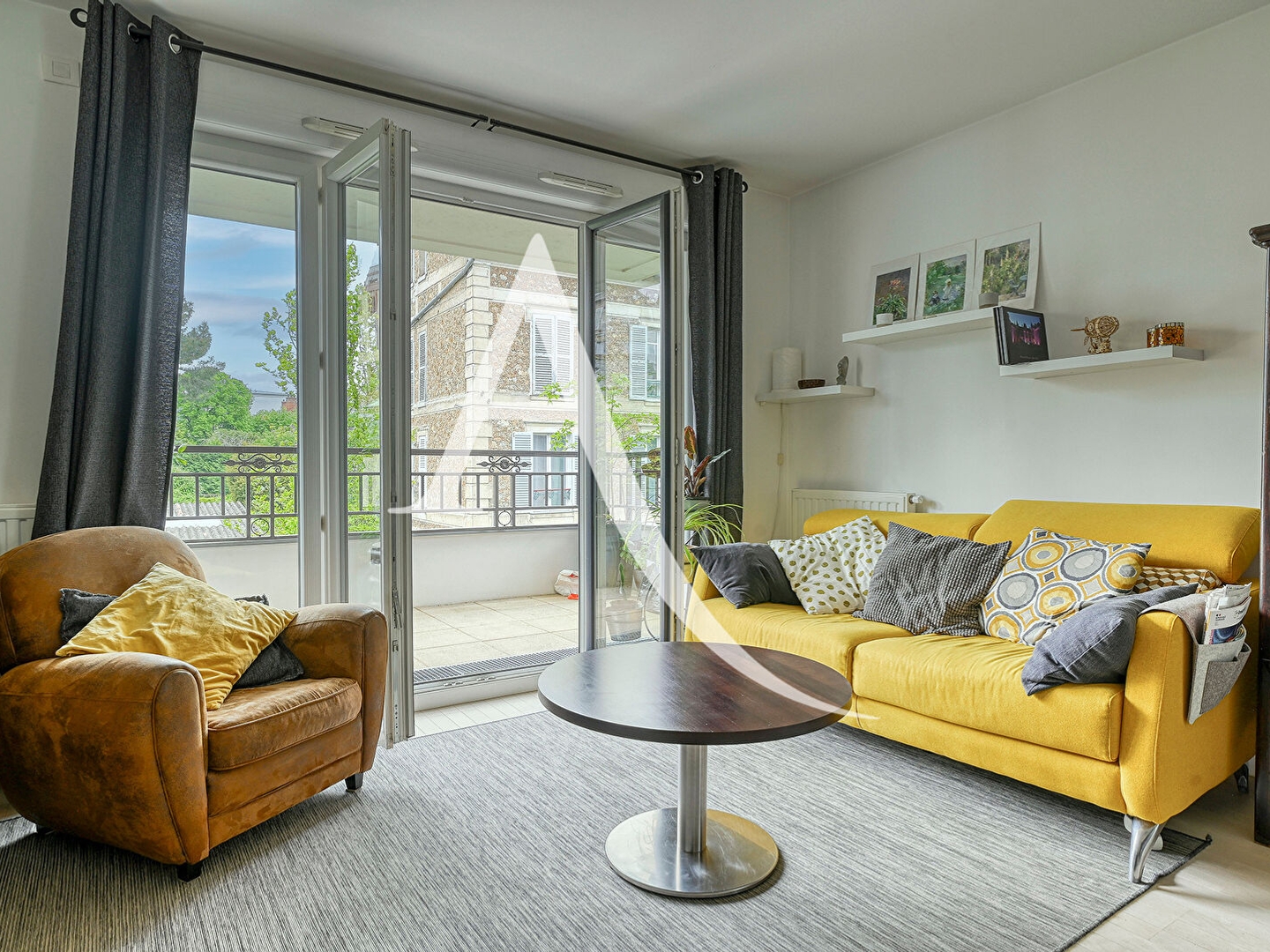 Appartement à vendre - 3 pièces - 68m2 - Saint-Cyr-L'école (78210)