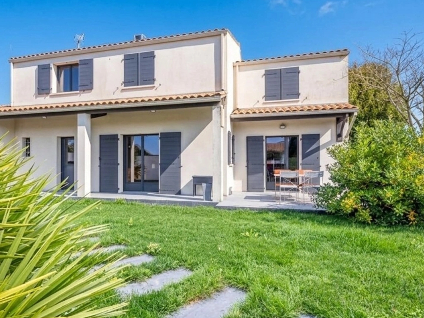 Maison 8 pièces 207 m²