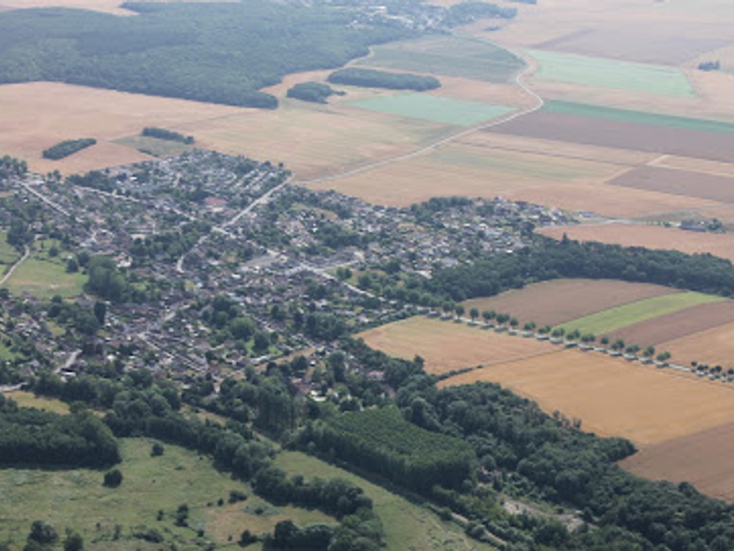 TERRAIN A BATIR 10 MN GARE DE DREUX