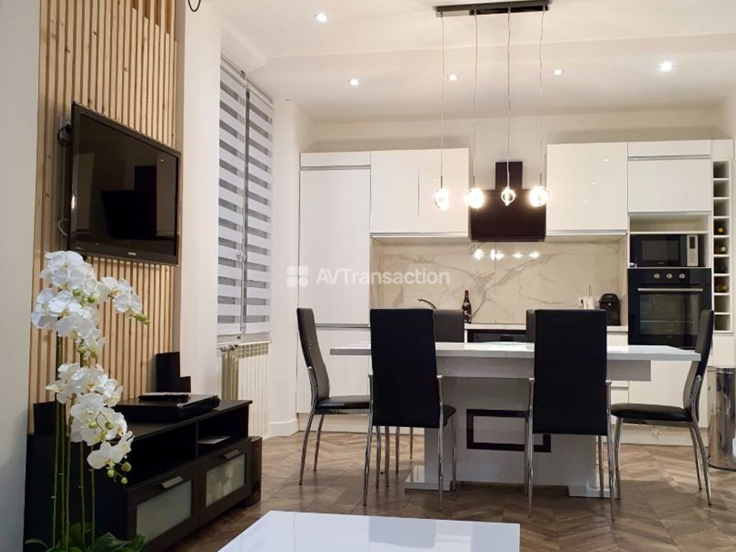 Maison à vendre - 10 pièces - 205m2 - Chambéry (73000)