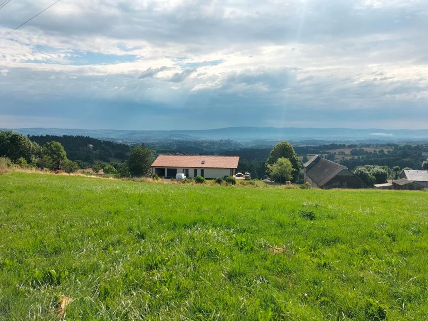 Terrain à vendre - 9101m2 - Saint-Flour (15100)