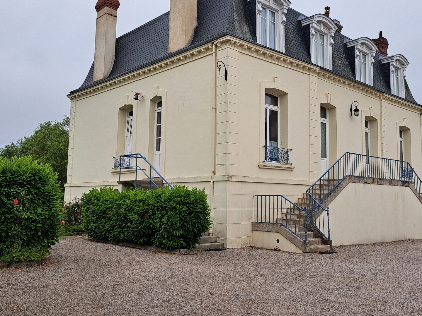 Maison 8 pièces 202 m²