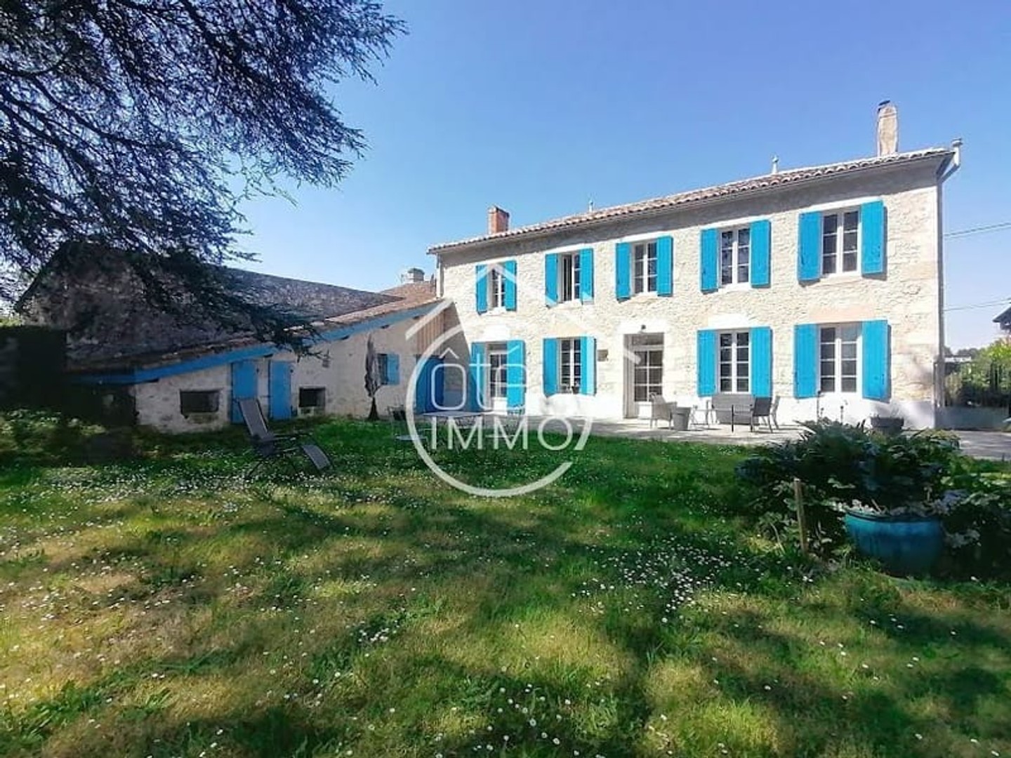 Maison 7 pièces 295 m²