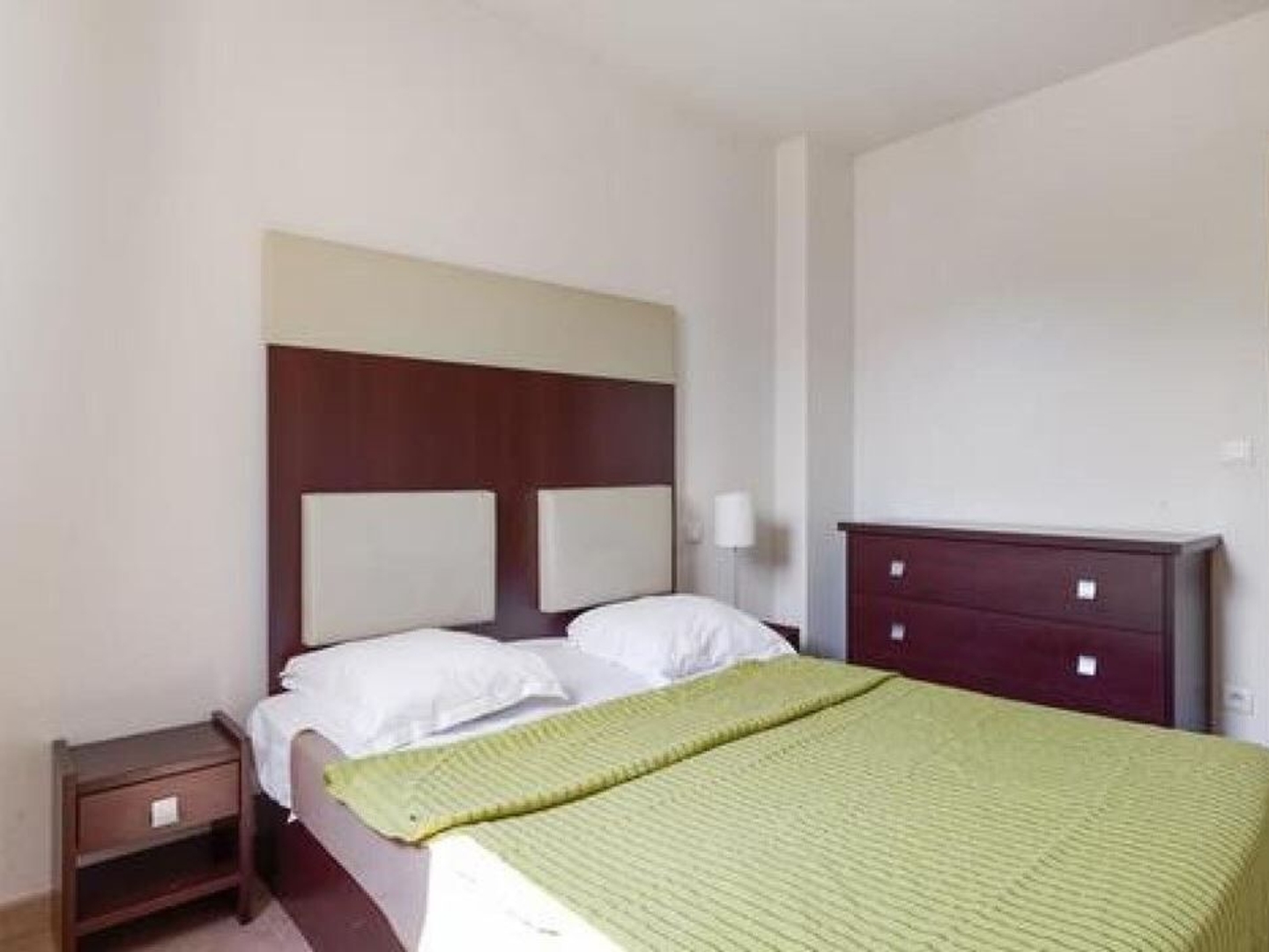 Appartement à vendre - 2 pièces - 34m2 - Six-Fours-Les-Plages (83140)