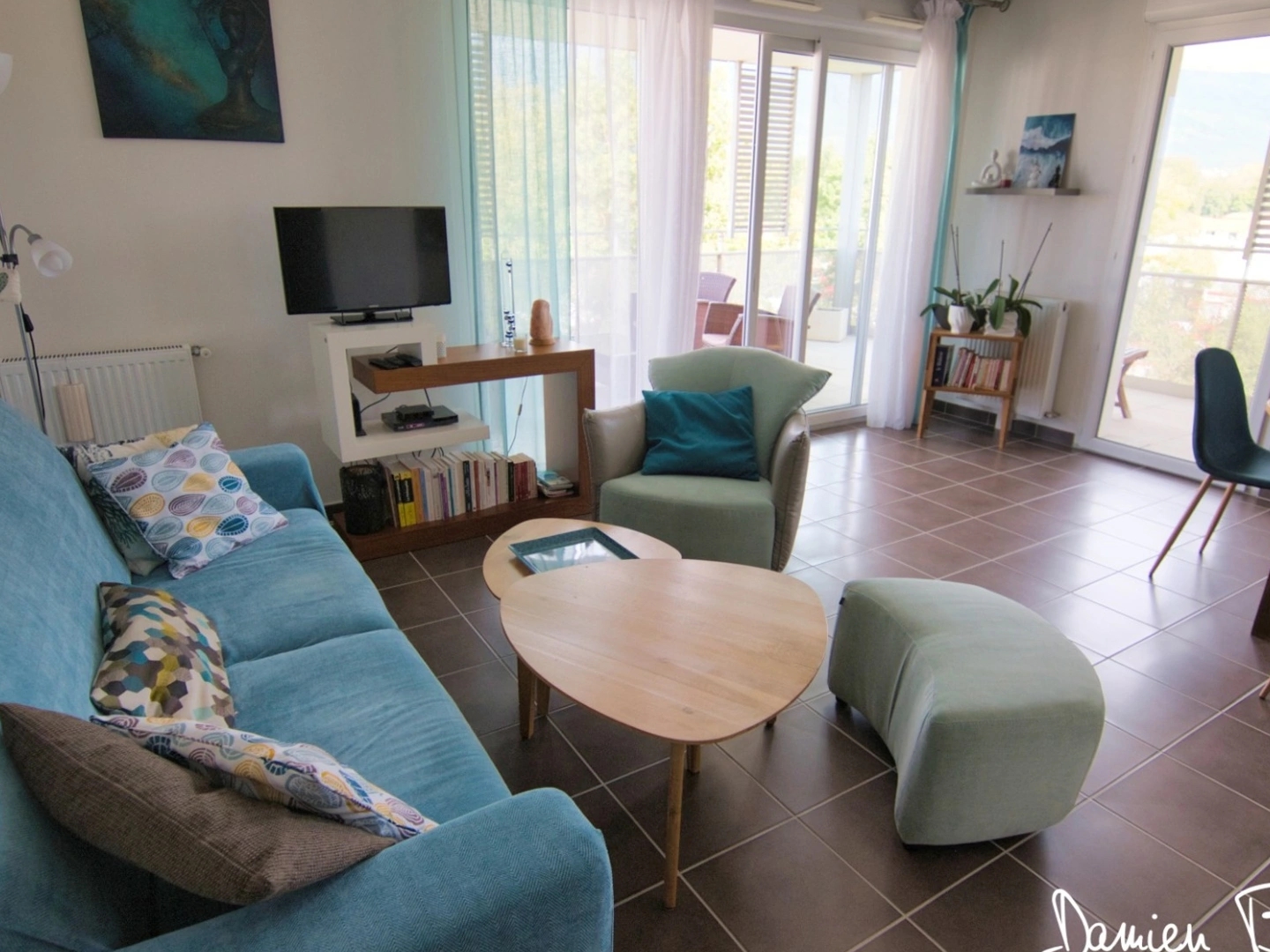 T3 avec terrasse, vue sur le Jura et garage