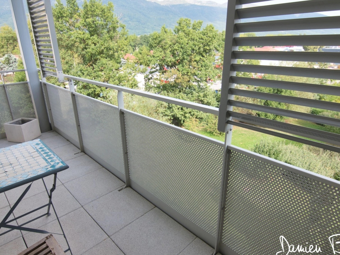 Appartement à vendre - 3 pièces - 69m2 - Saint-Genis-Pouilly (01630)