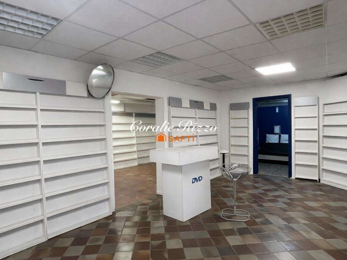 Vente local commercial de 150m² à Saint-Avold