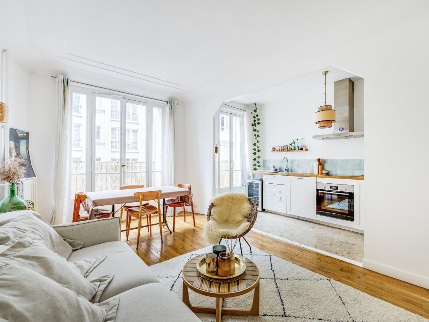 Appartement à vendre - 2 pièces - 55m2 - Paris 18e (75018)