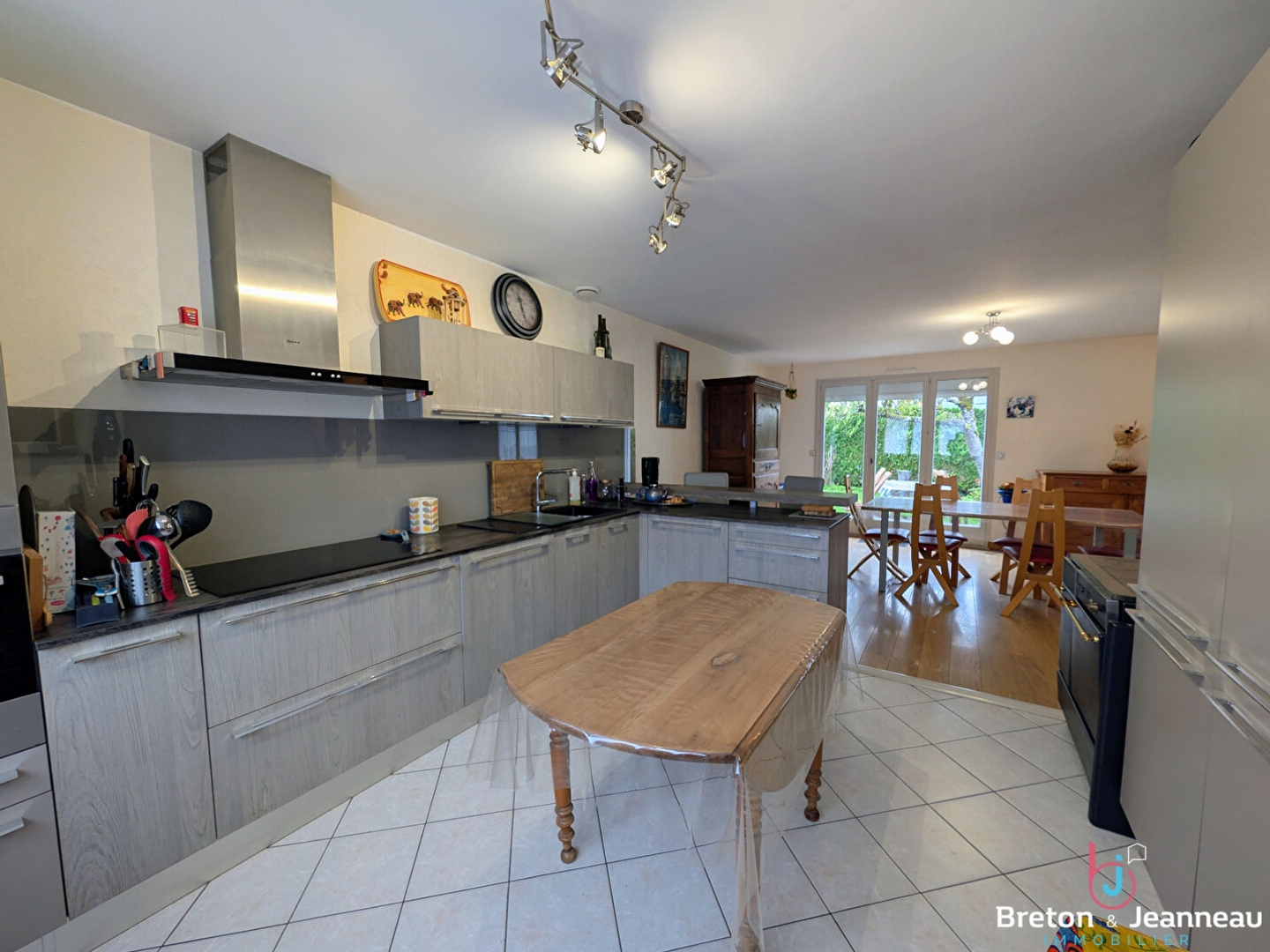 Maison à vendre - 6 pièces - 122m2 - Laval (53000)