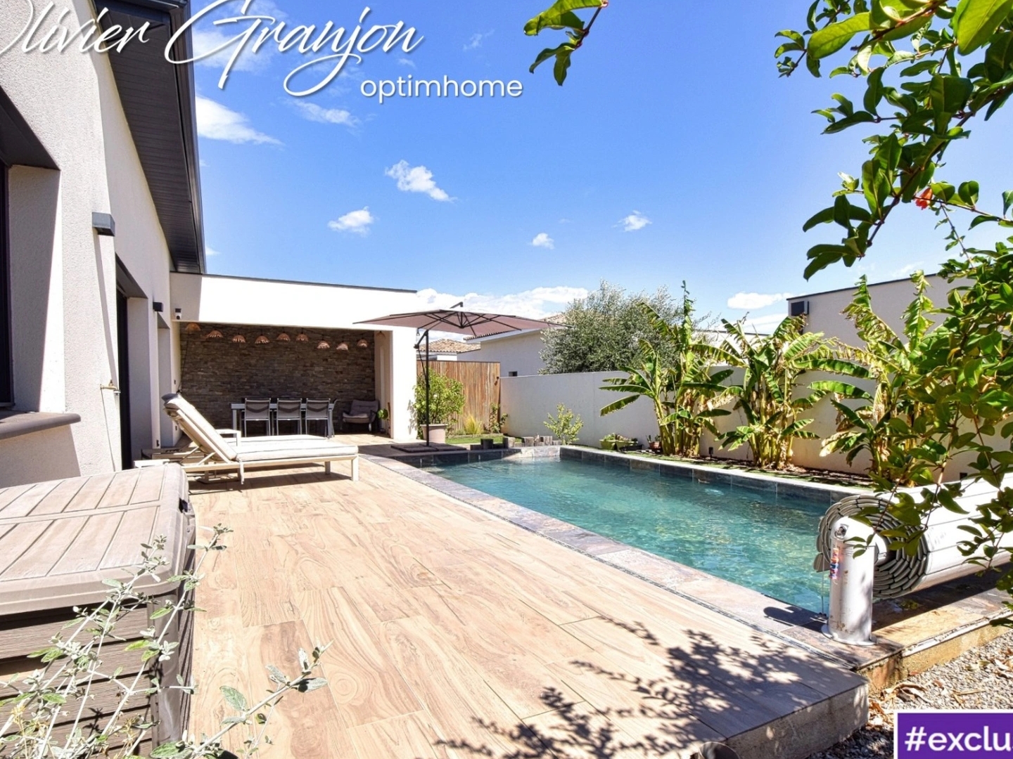 Villa contemporaine de plain-pied avec piscine