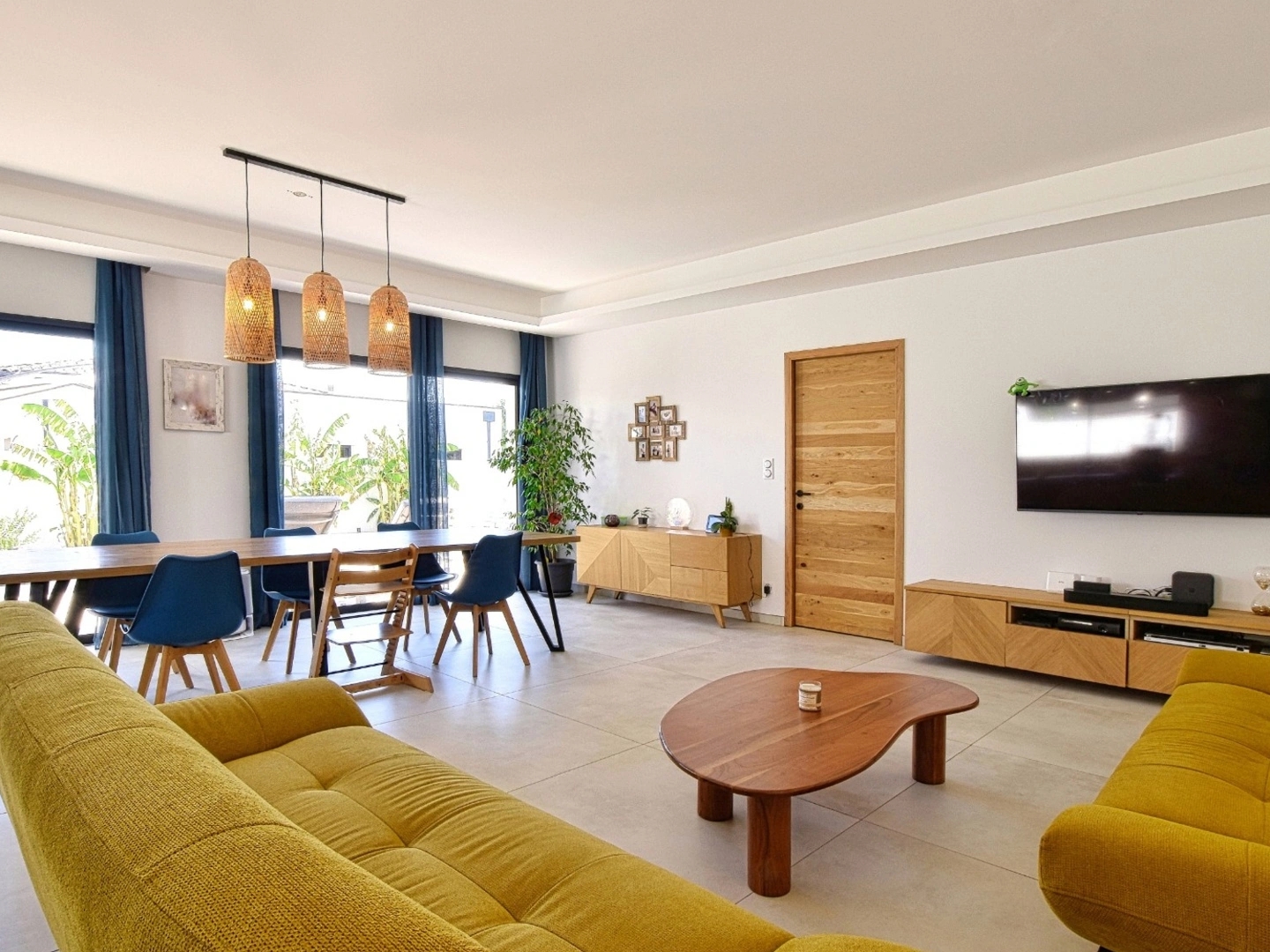 Maison à vendre - 6 pièces - 145m2 - Canet (34800)