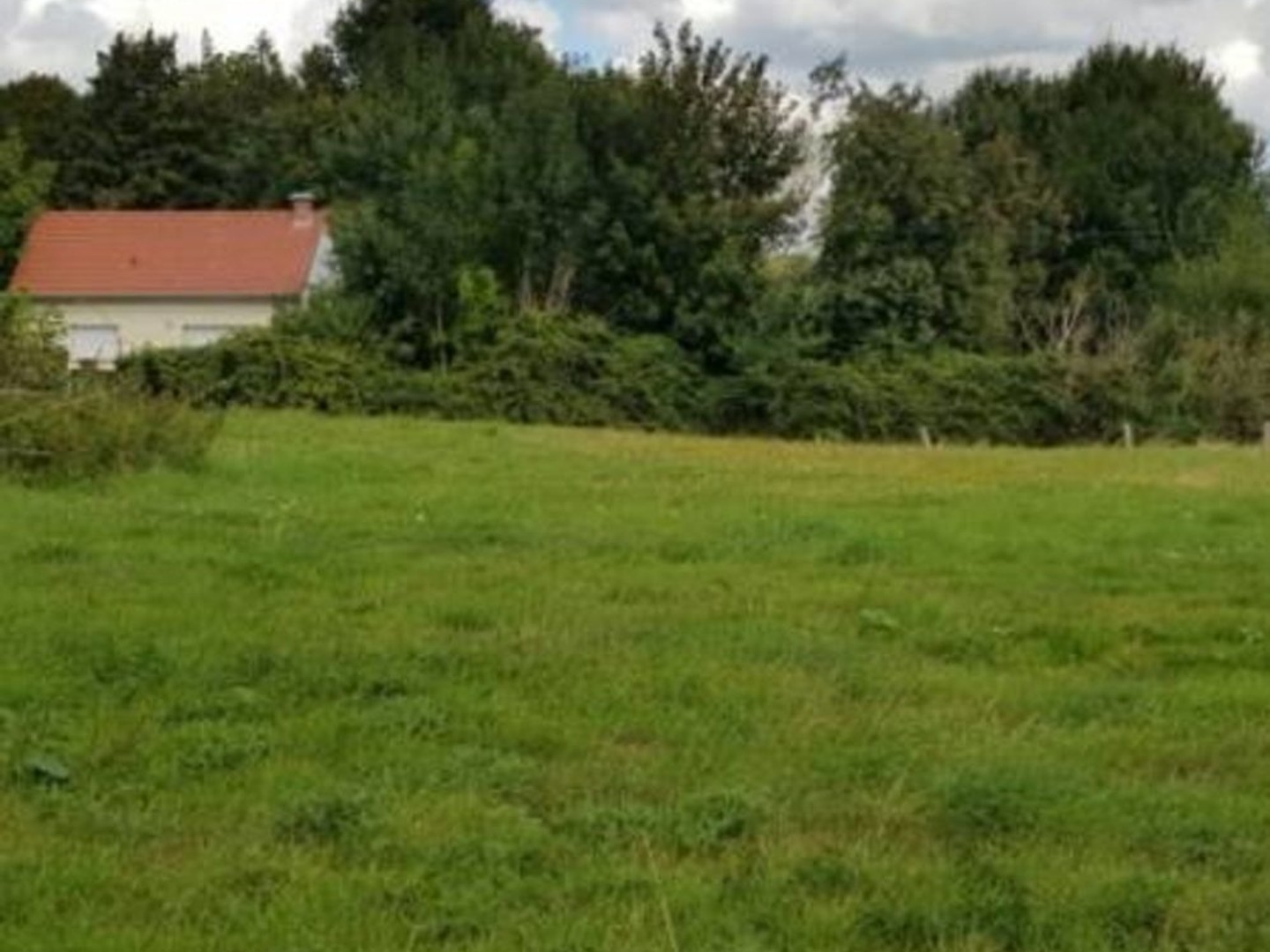 Terrain 1258 m²