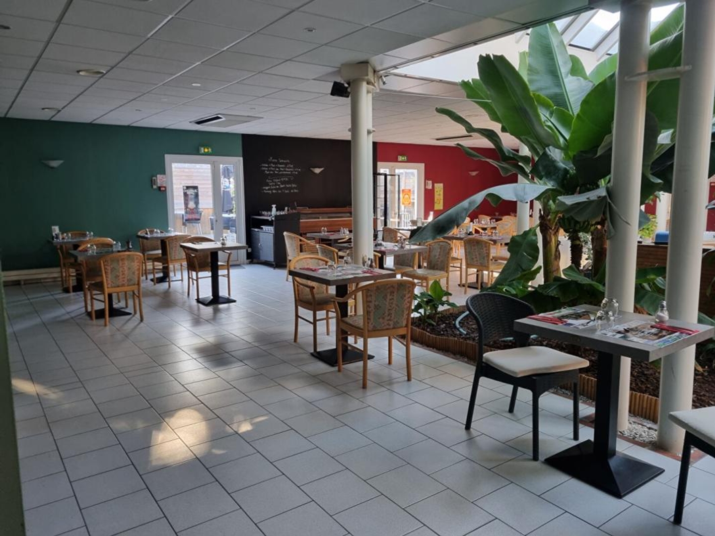 Locaux à vendre - 860m2 - Montargis (45200)