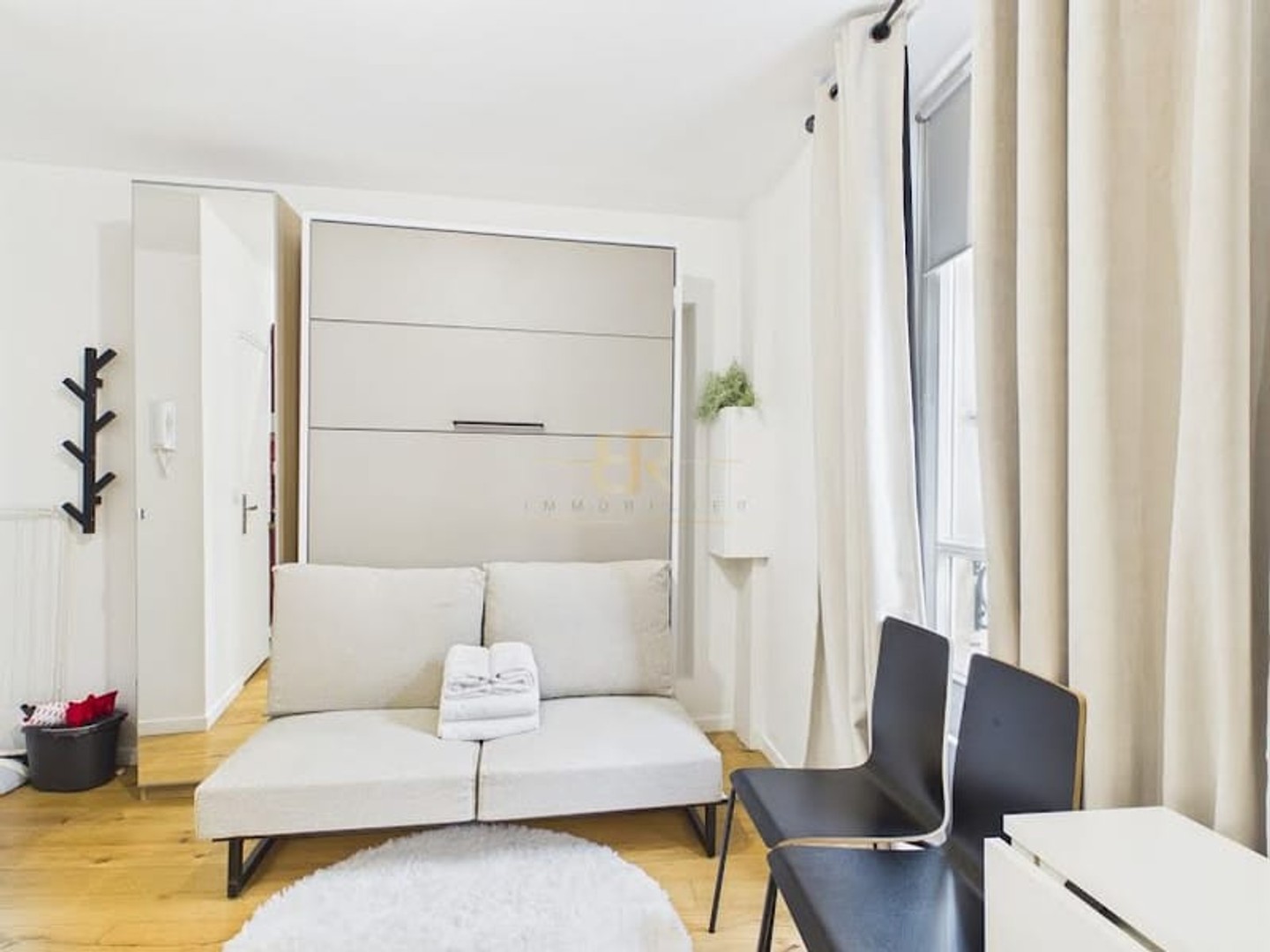Local 1 pièce 13 m²