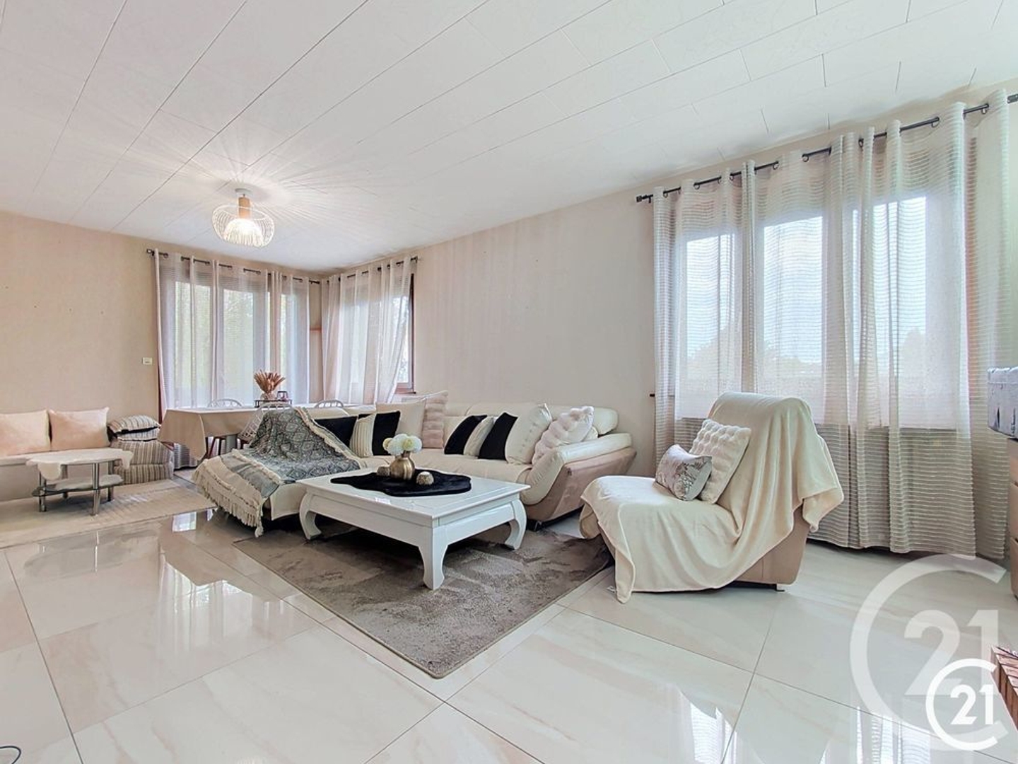 Maison à vendre - 6 pièces - 131m2 - Voujeaucourt (25420)