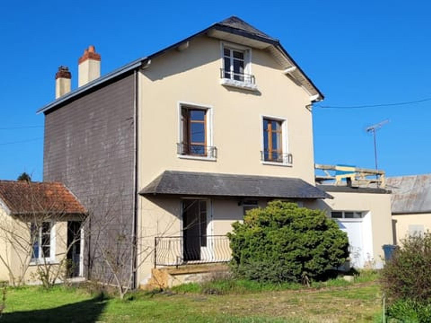 BELLE MAISON DES ANNEES 30