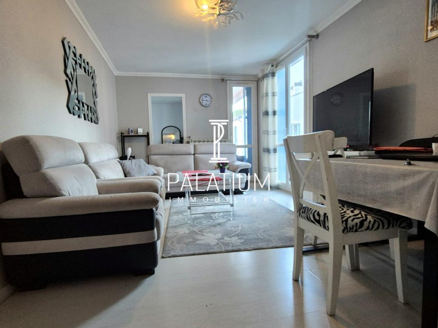 Appartement à vendre - 5 pièces - 93m2 - Manosque (04100)