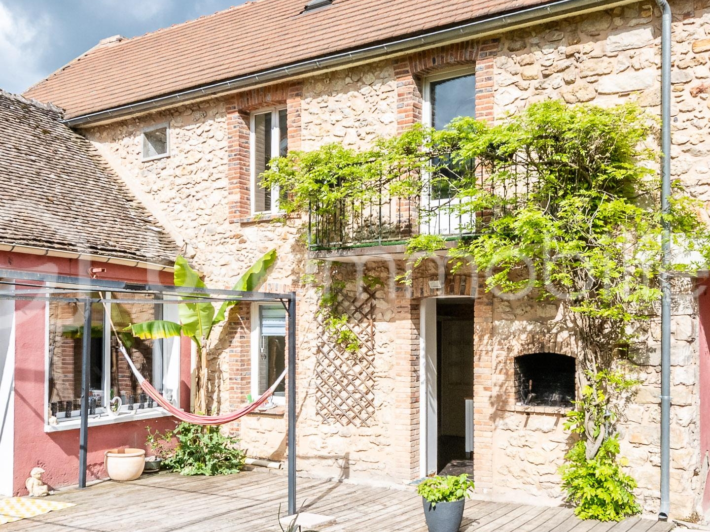 Maison 6 pièces 214 m²