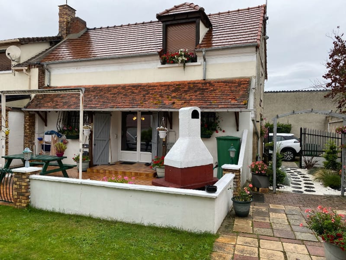 2 maisons proche Bornel
