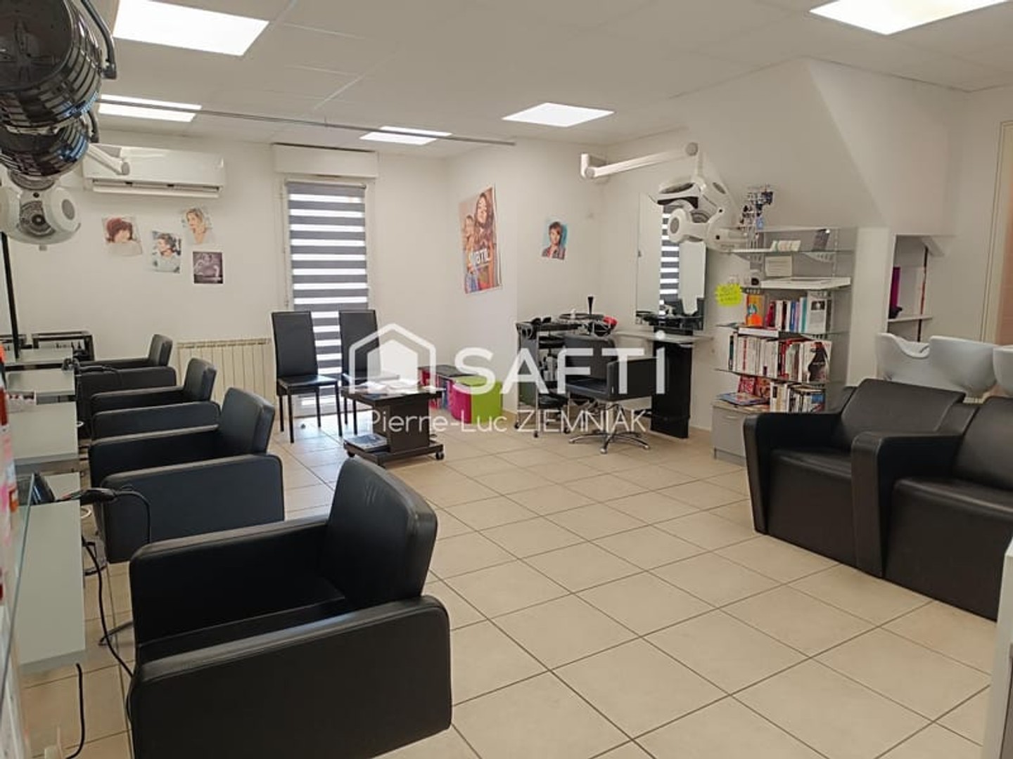 Bureaux à vendre - 1 pièce - 60m2 - Villiers-Charlemagne (53170)