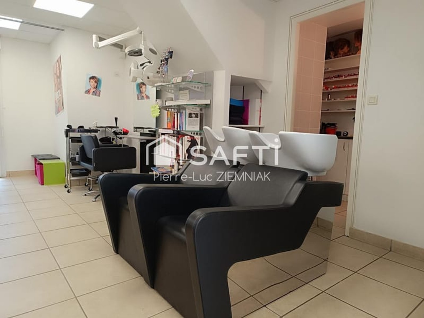 Bureaux à vendre - 1 pièce - 60m2 - Villiers-Charlemagne (53170)