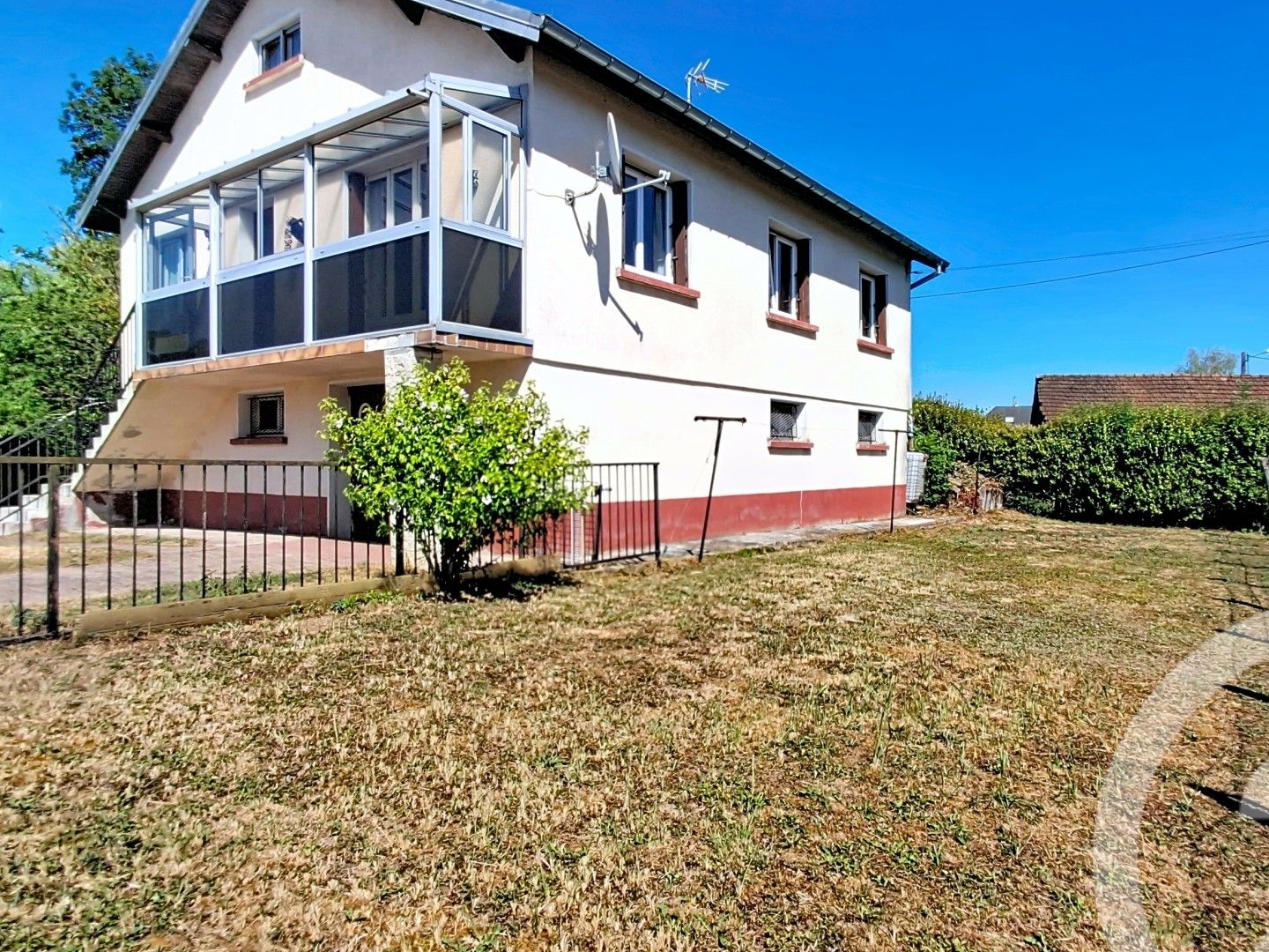 Maison à vendre - 5 pièces - 190m2 - Auxon (70000)
