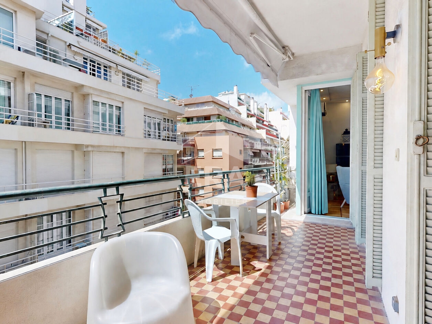Appartement à vendre - 2 pièces - 60m2 - Nice (06000)