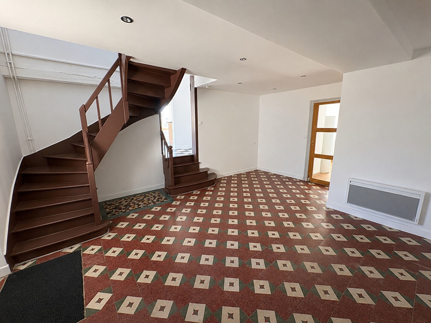 Maison à vendre - 4 pièces - 111m2 - Le Lion-D'angers (49220)