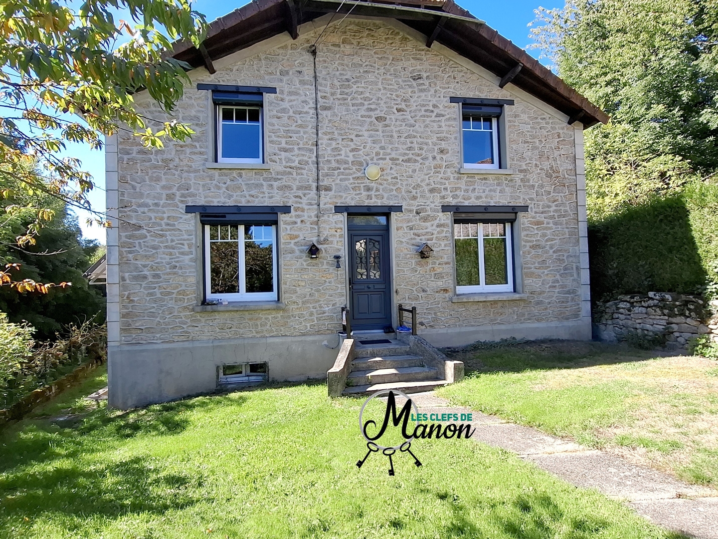 Splendide maison sans travaux à BERSAC-SUR-RIVALIER