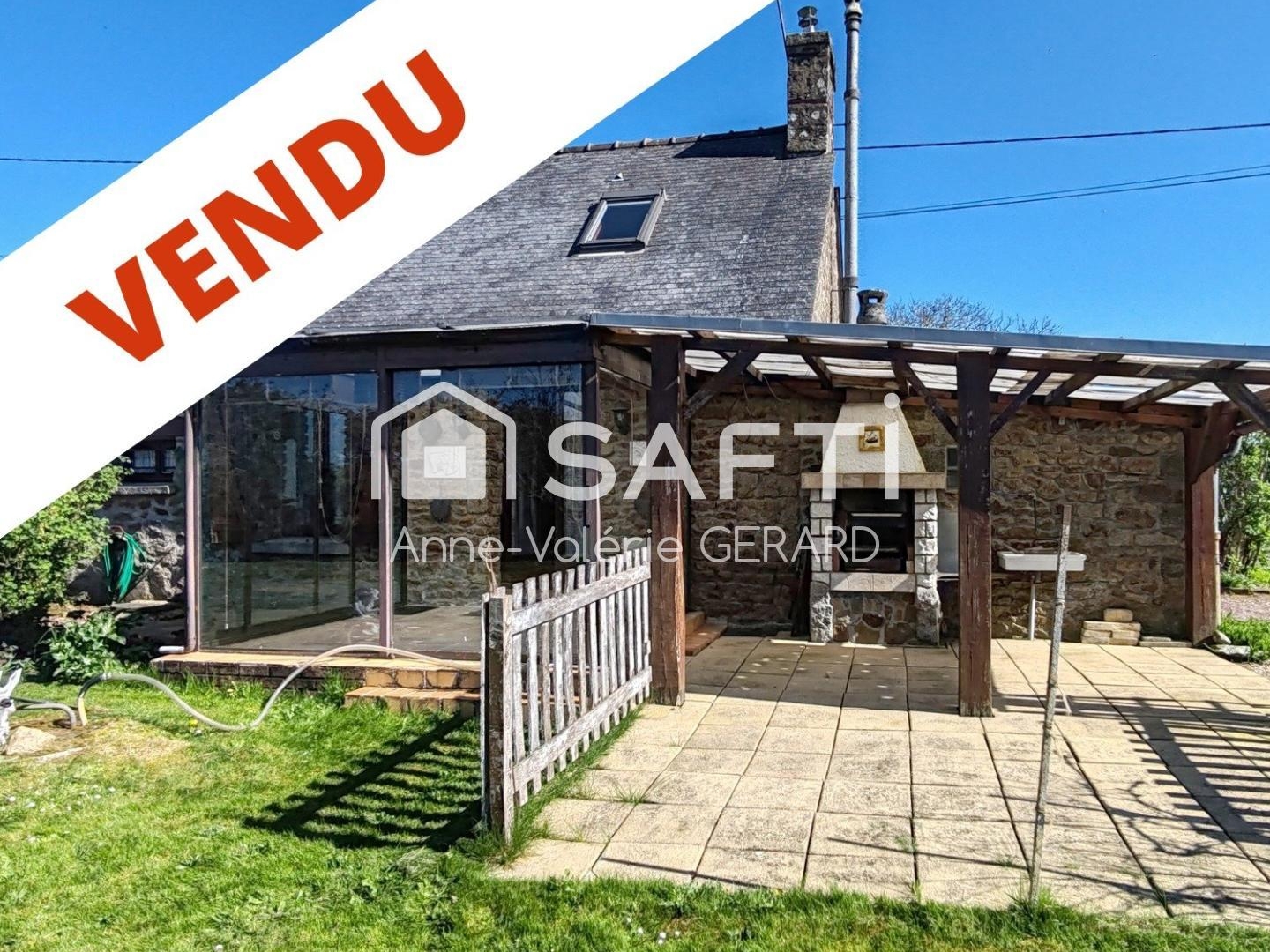 Maison de campagne avec chb au rdc, jardin clos et dépendances