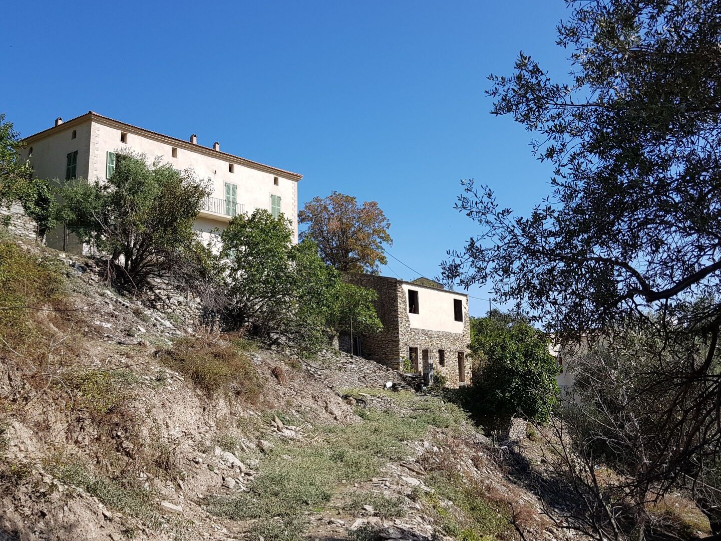 Maison 9 pièces 203 m²